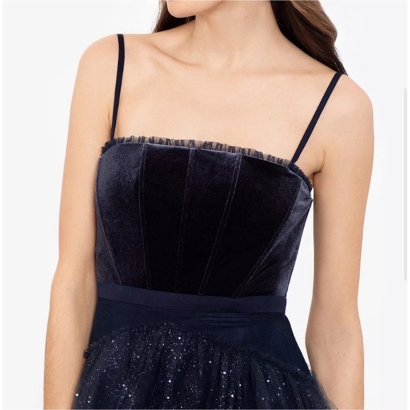 Betsy & Adam
Women's Fit & Flare Glitter Tulle Dress - Picture 2 of 9